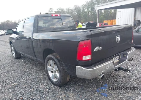 2017 Ram 1500 Big Horn 4X2 6'4 Box z USA, uszkodzony, nr VIN 1C6RR6TT7HS576584